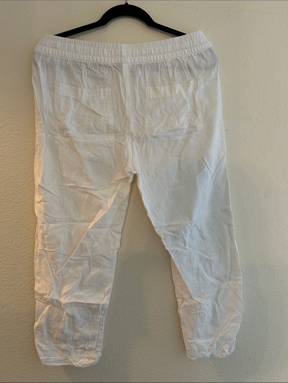 Old Navy White Drawstring Linen Capris - Picture 2 of 3